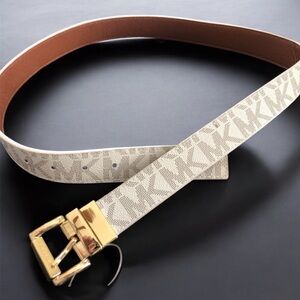 Michael Kors Signature NWT Light Color Reversible Belt Gold Hardware Sz.…